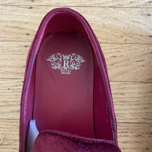 Burgundy Velvet Loafers with Leopard Accent - Picture 5 of 15